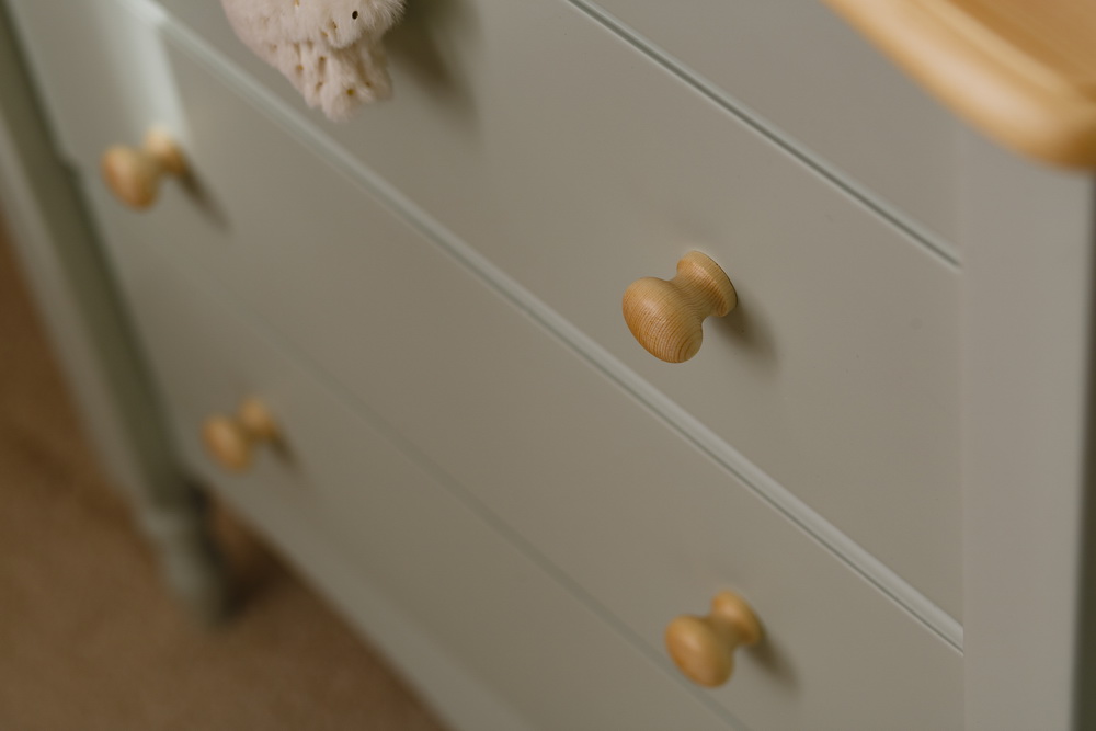 Комод из массива с 6 ящиками Айно №11