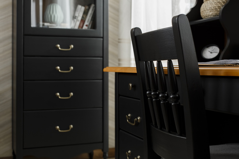 Сервант чёрный Айно №4