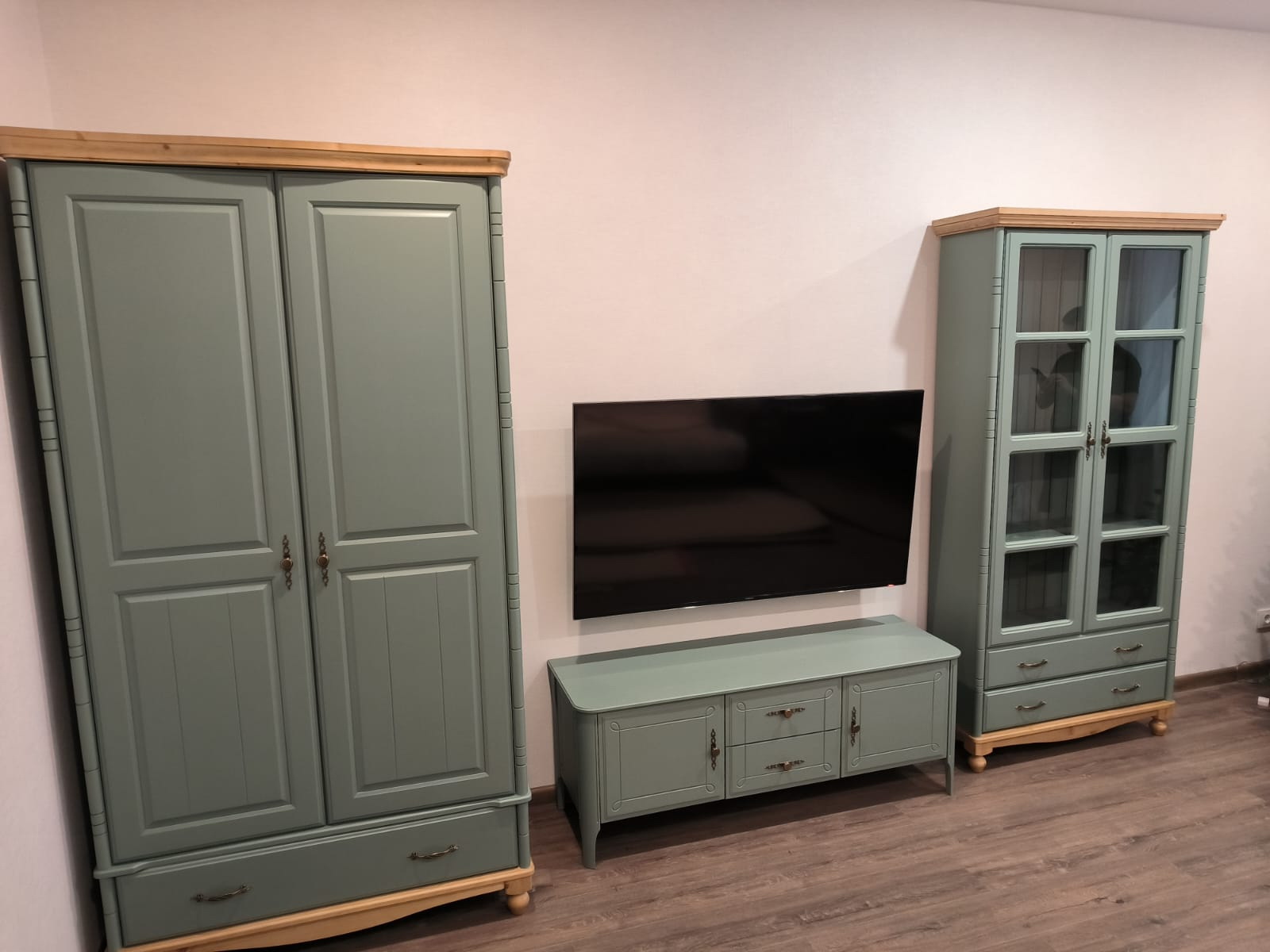 Тумба 2 ящика массив Бетти №11