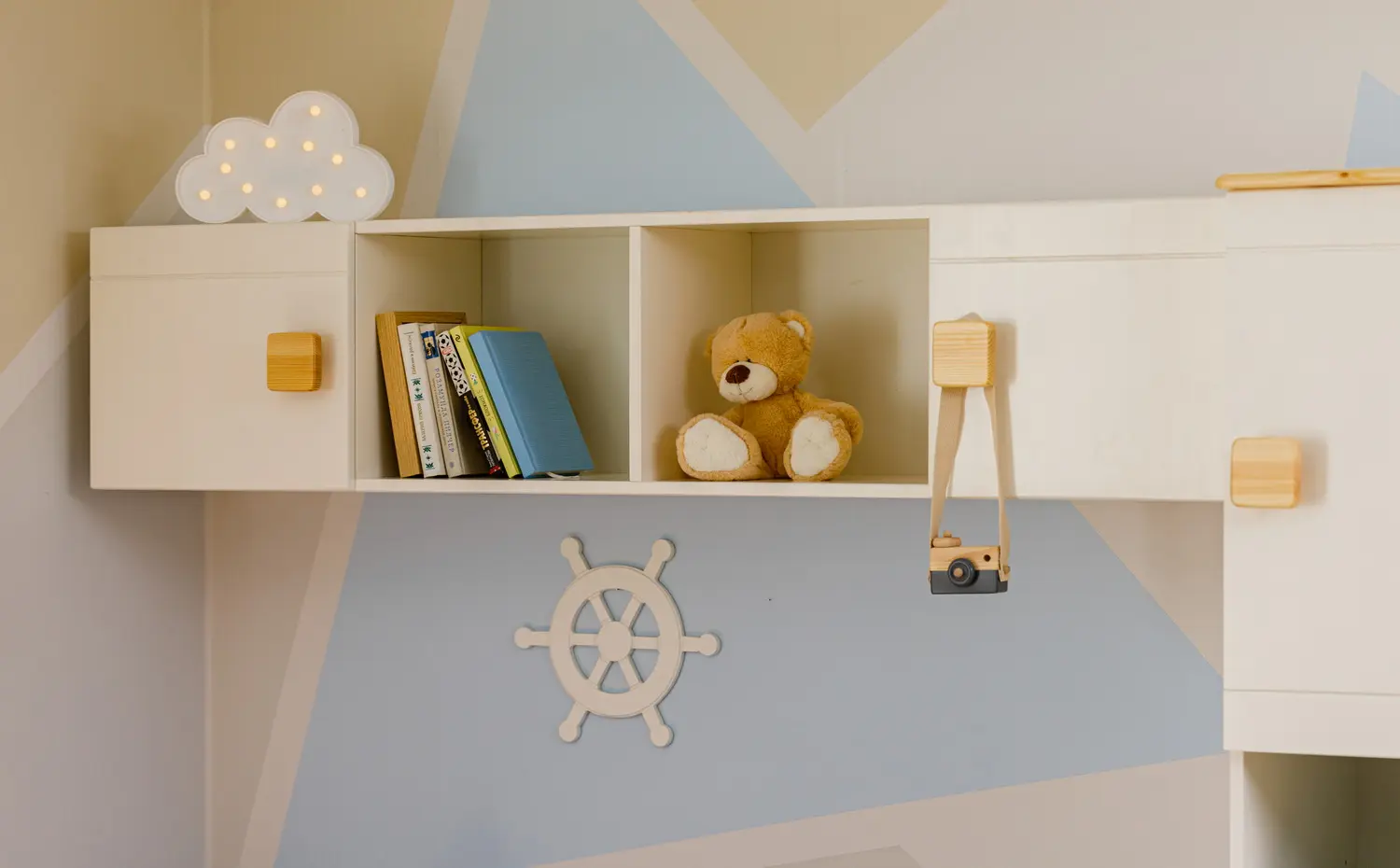 Антресоль массив сосны ТК №3