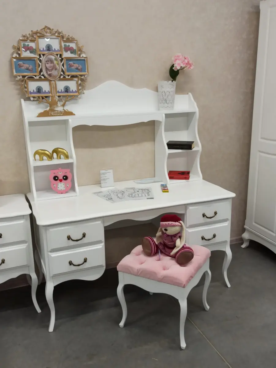 Стол письменный Авиньон