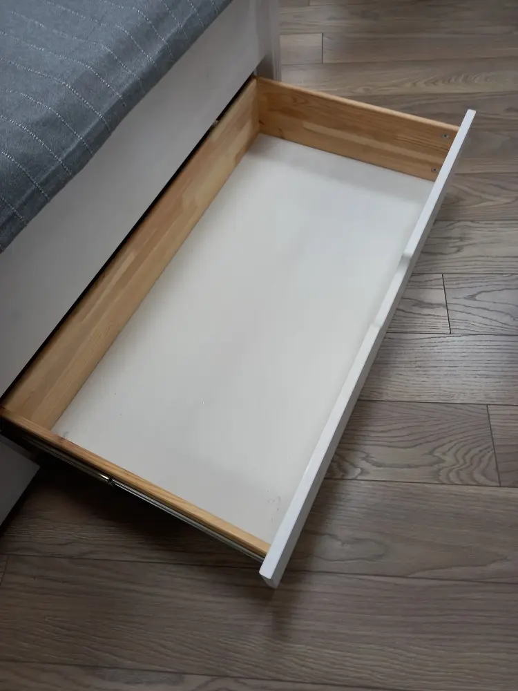 Кровать диван массив сосны Бейли 900х2000 с ящиками белый воск