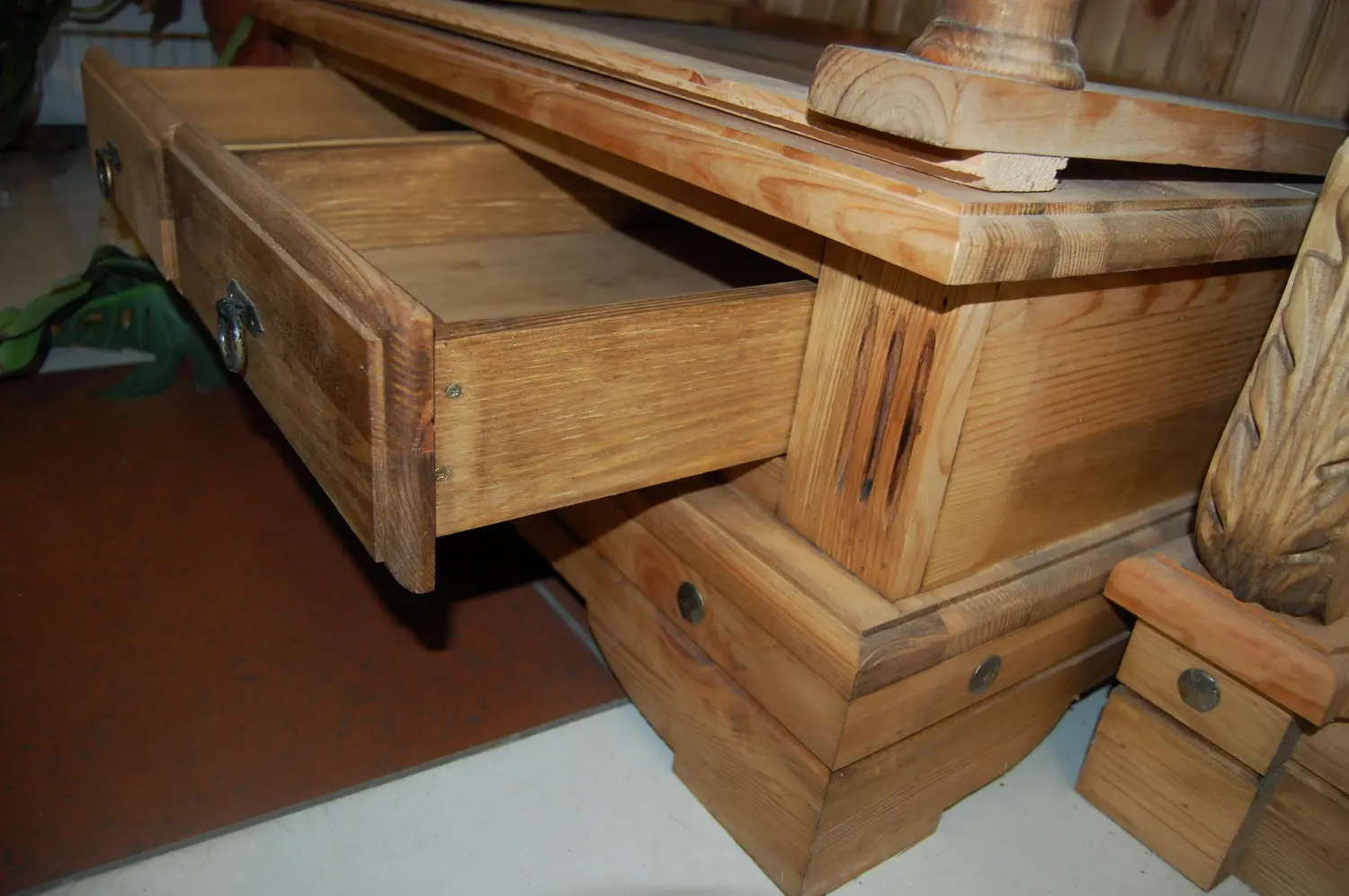 Тумба Викинг 01 (бар)