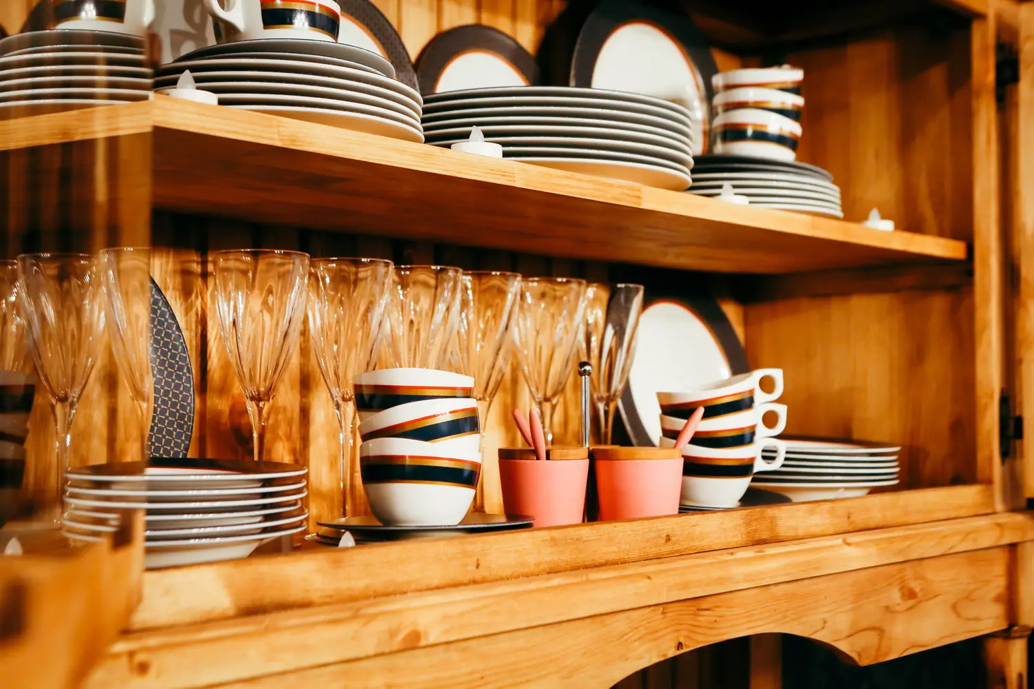 Буфет Викинг 01 (бейц старение)