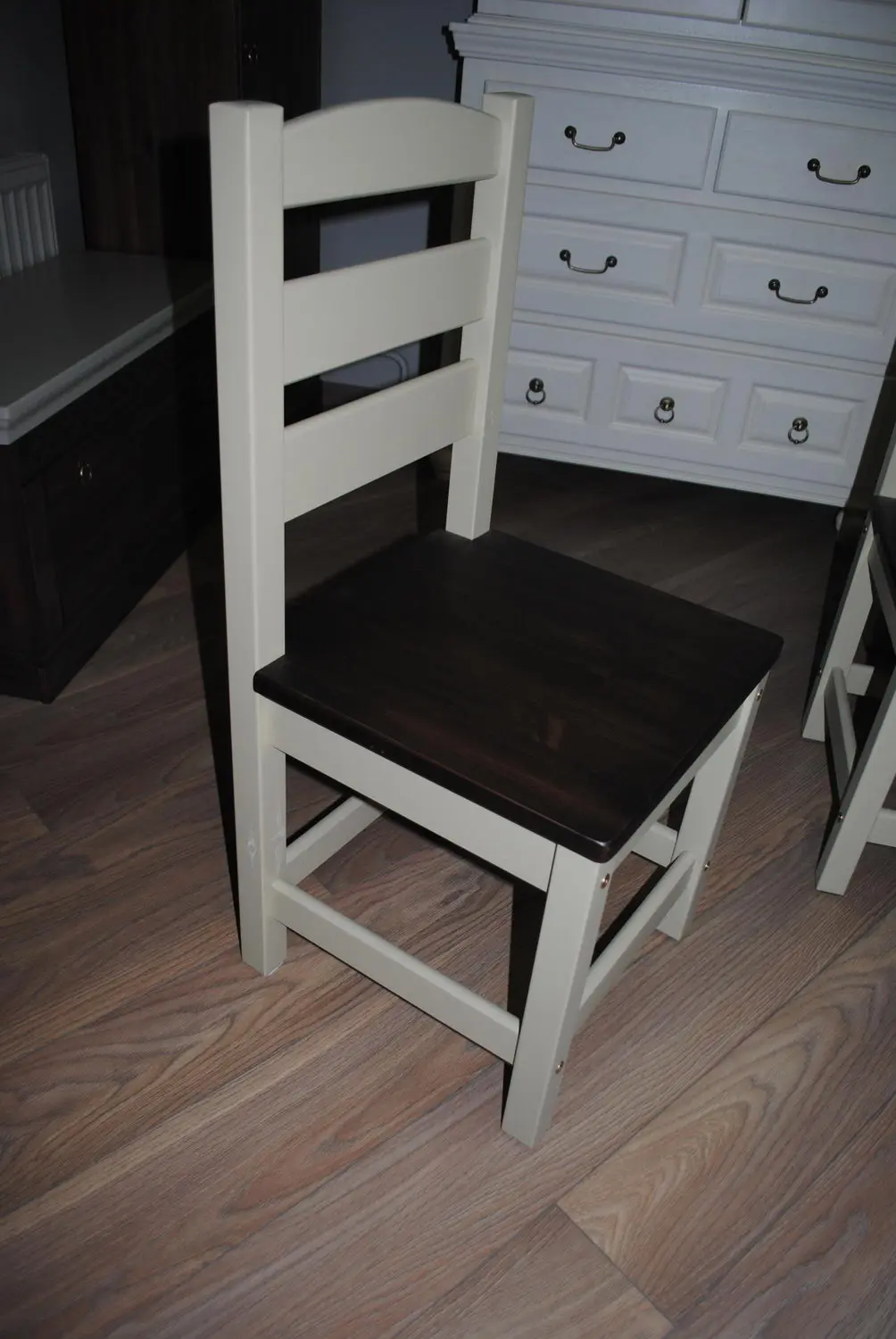 Стул деревянный из массива Классик