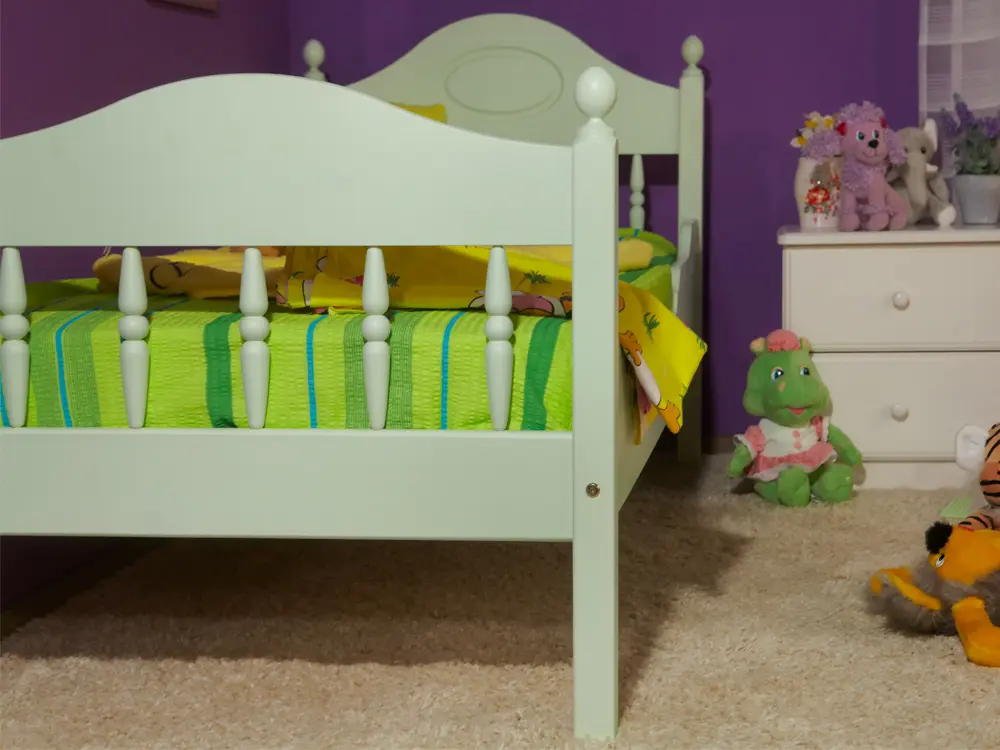 Кровать F2 детская 700х1600