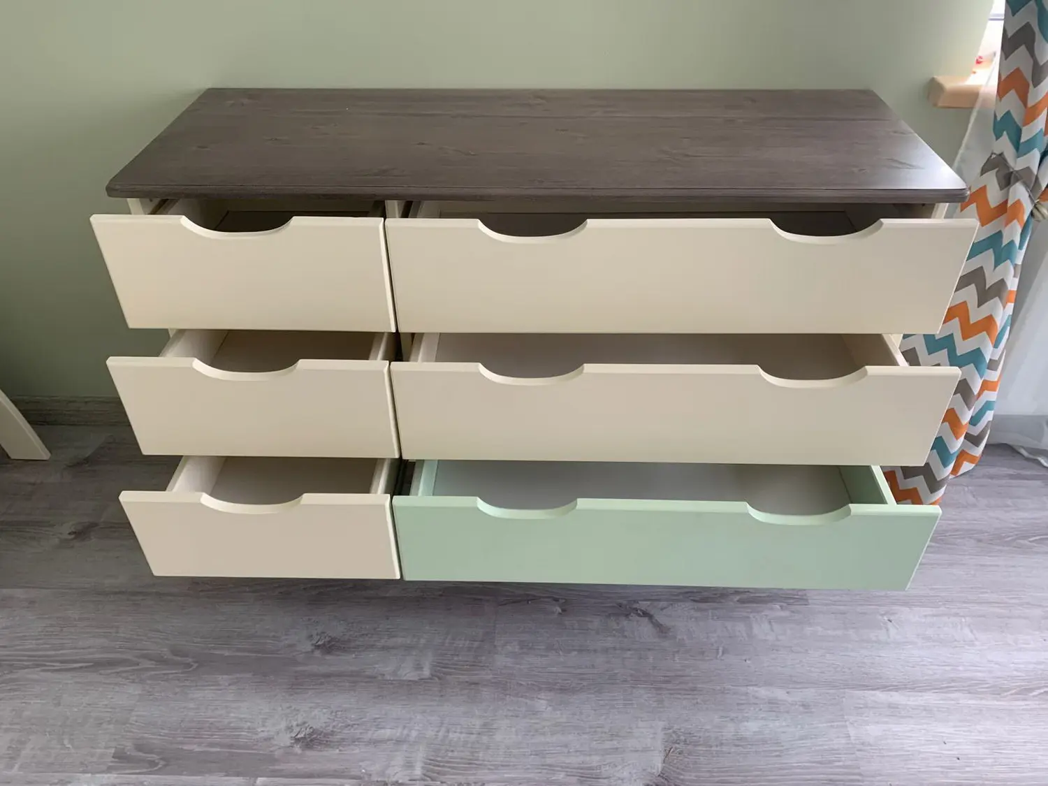 Комод с ящиками массив сосны ТК №16