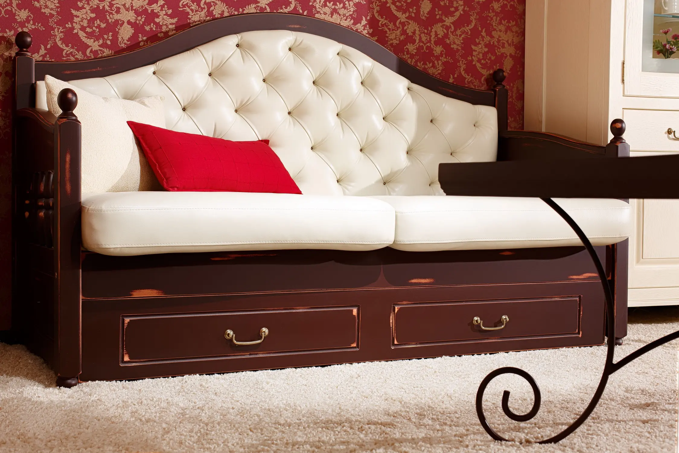 Бьерт и Валенсия