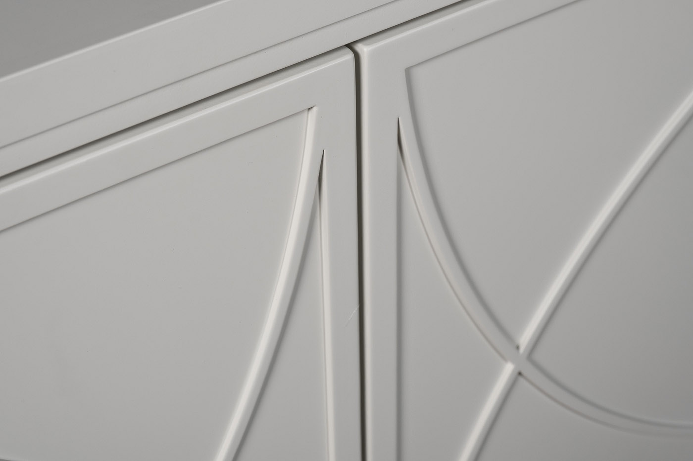 151SV-00006 Комод бежевый 160*90*40см