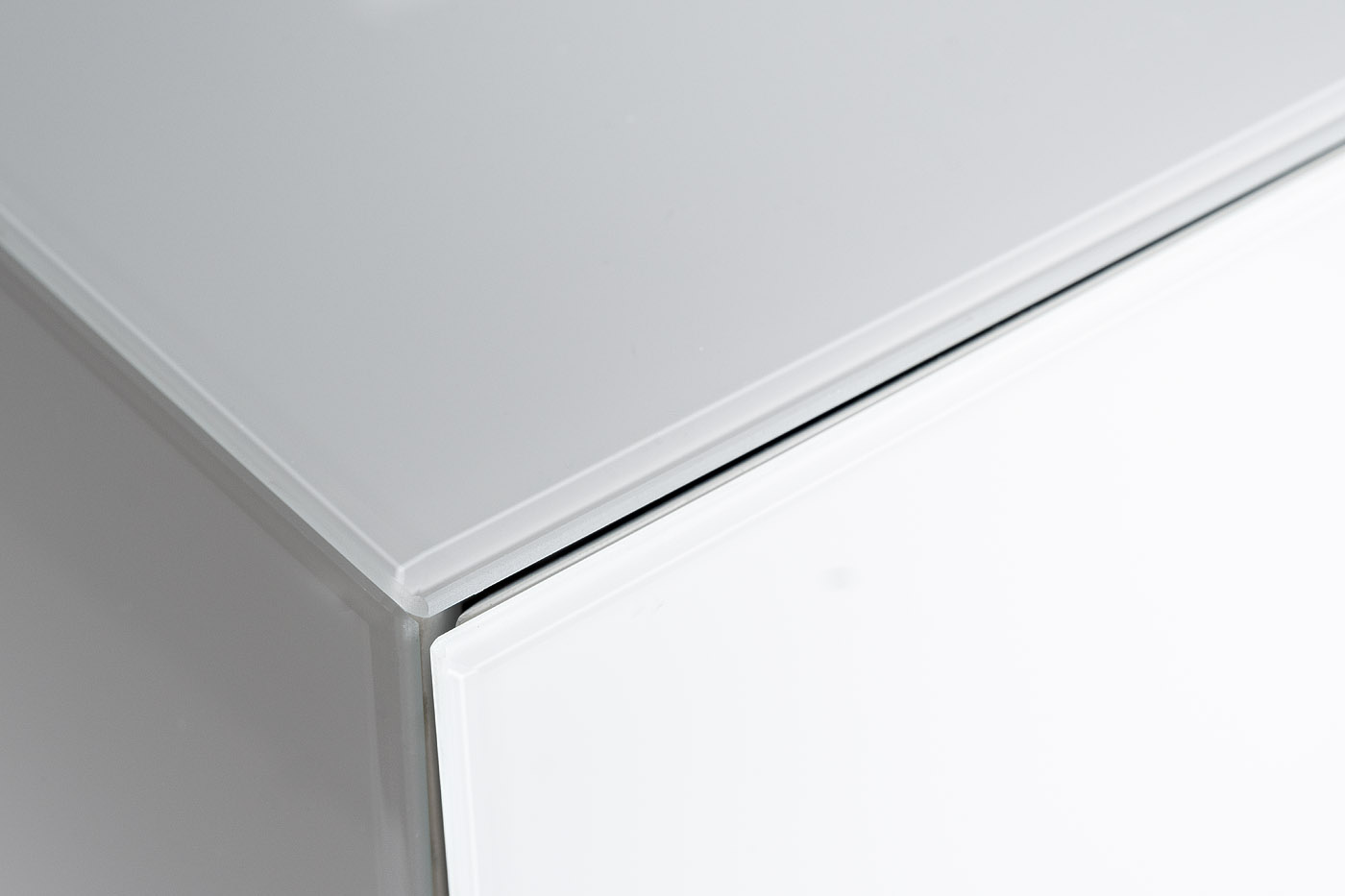 KFG085 Тумба 2 ящика белая/золото 