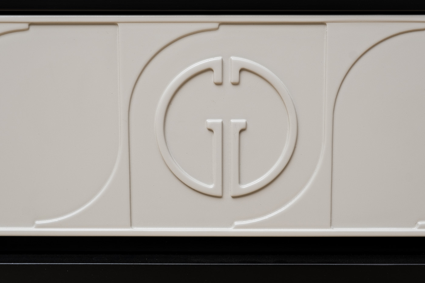 GD-00002 Тумбочка прикроватная Spinola черно/серая 