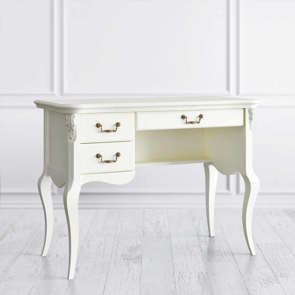 Туалетный столик 