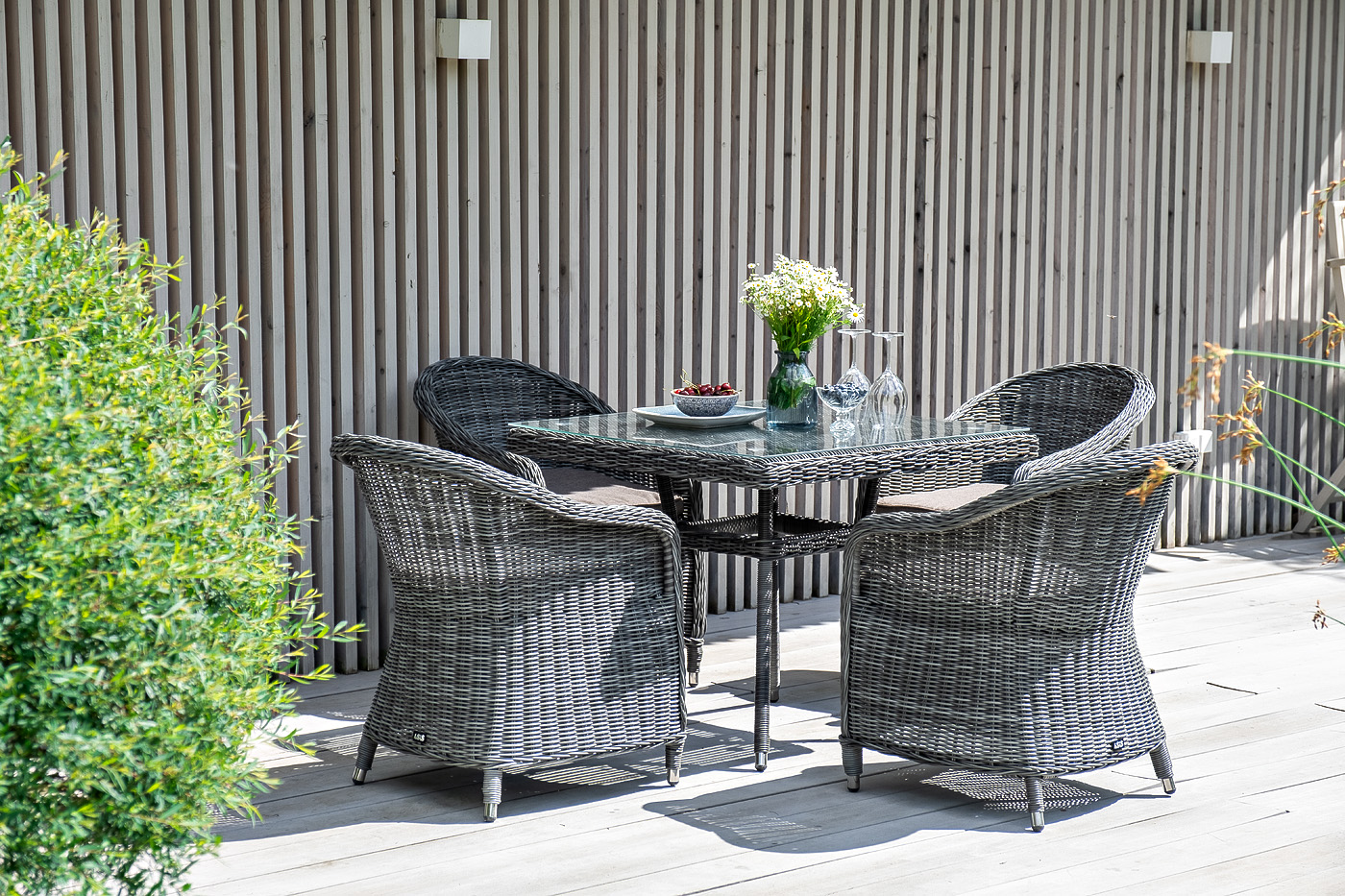 "Арлиш" стол плетеный из искусственного ротанга, цвет графит