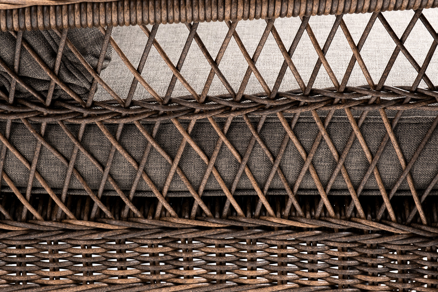 "Грандинелли" кресло из искусственного ротанга, цвет коричневый