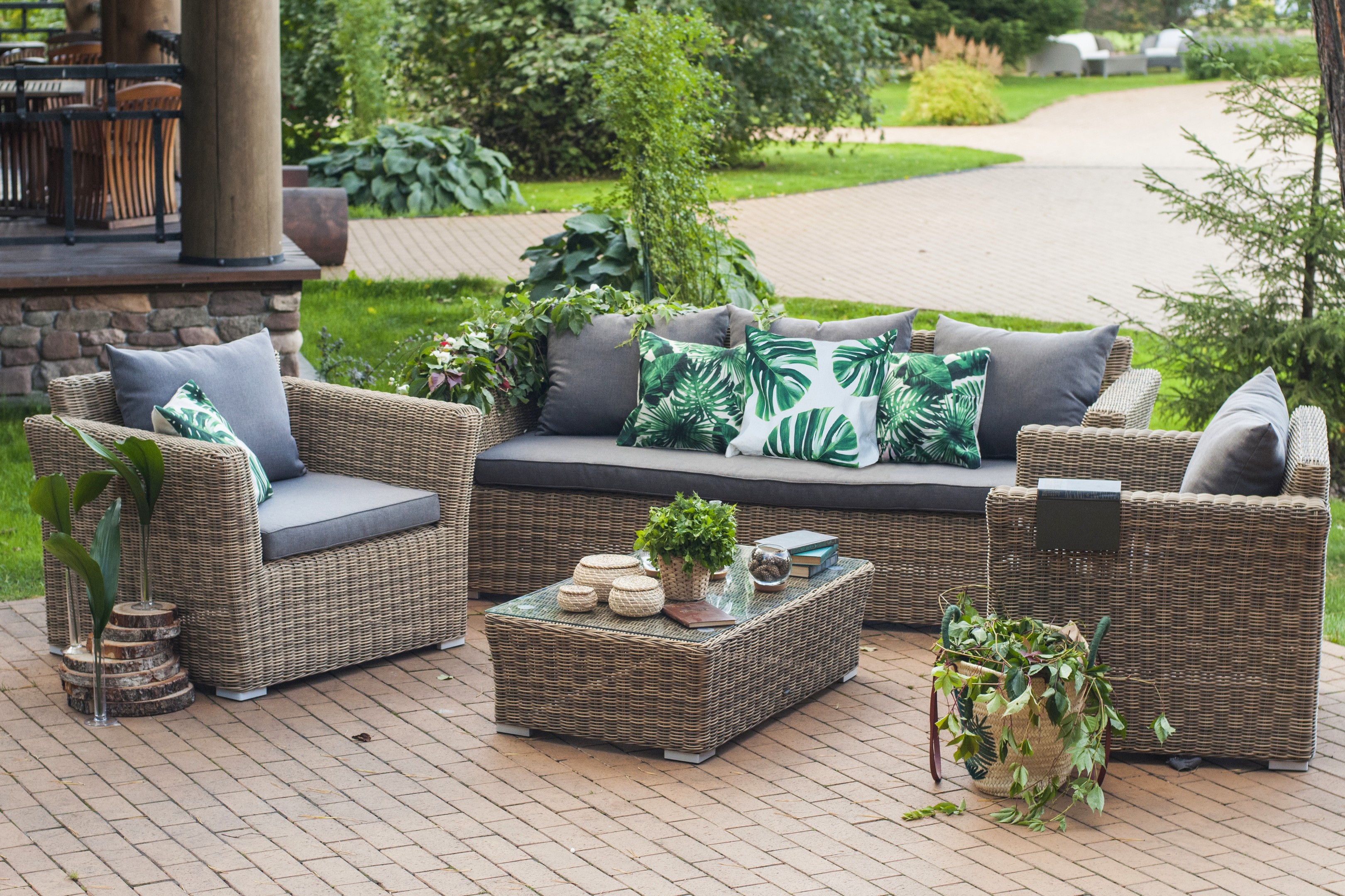 "Капуто" журнальный столик из искусственного ротанга, цвет соломенный