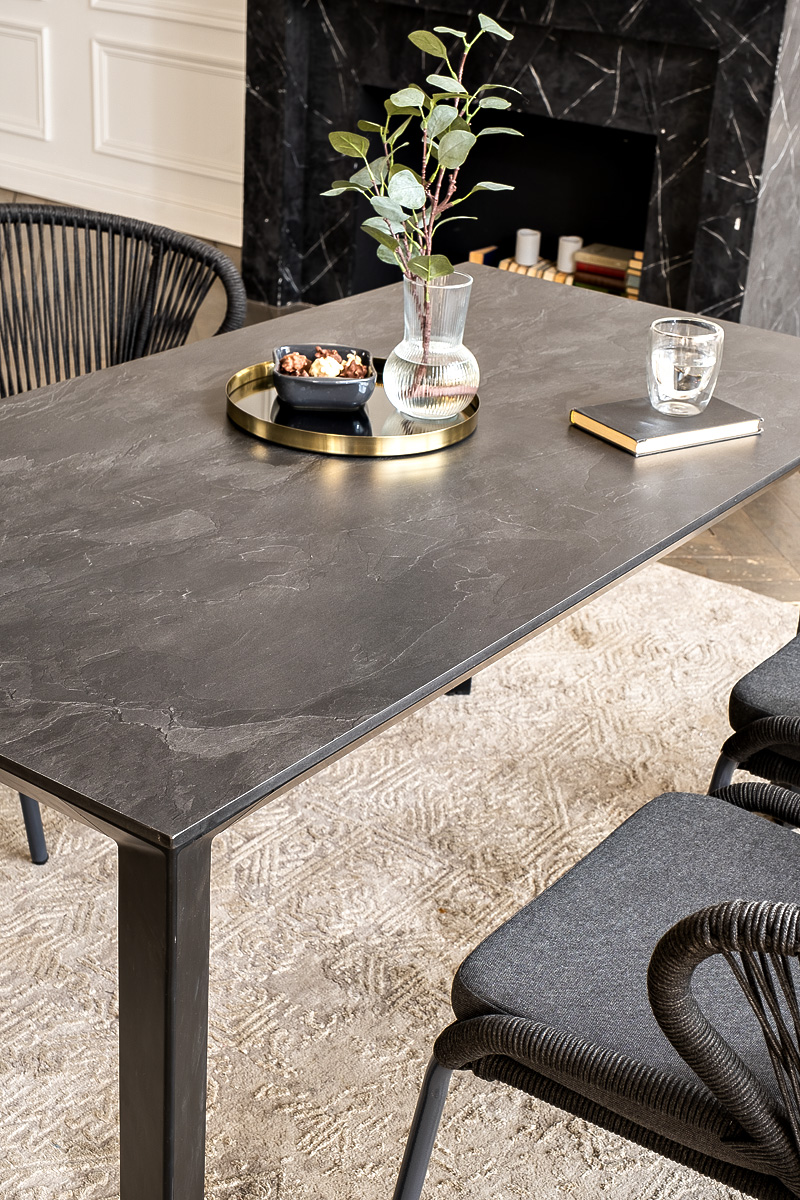 "Венецио" обеденная группа на 4 персоны со стульями "Миленто", каркас темно-серый, роуп темно-серый